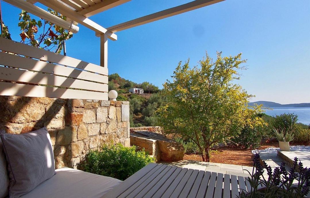 Lithea Villas And Studios By The Sea Agios Petros  Exteriér fotografie