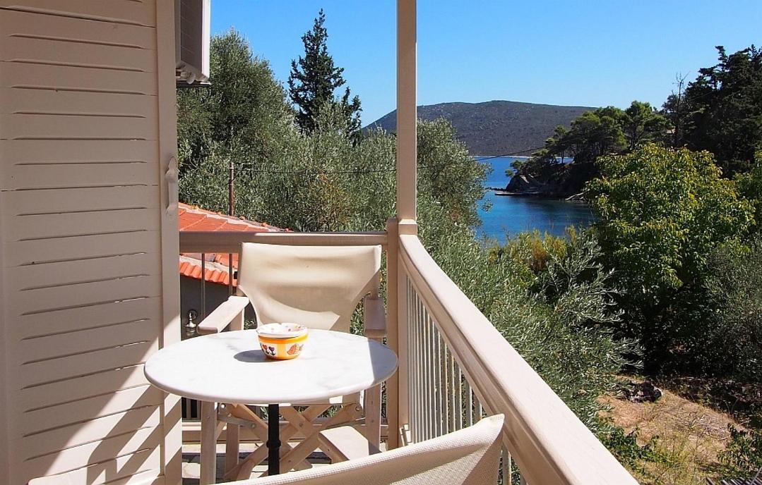 Lithea Villas And Studios By The Sea Agios Petros  Exteriér fotografie